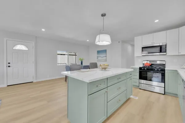 $309,900 | 8301 Mission Gorge Road, Unit SPC 256, Santee, CA 92071