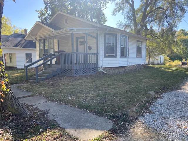 $119,900 | 207 South Market Street, North Manchester, IN 46962