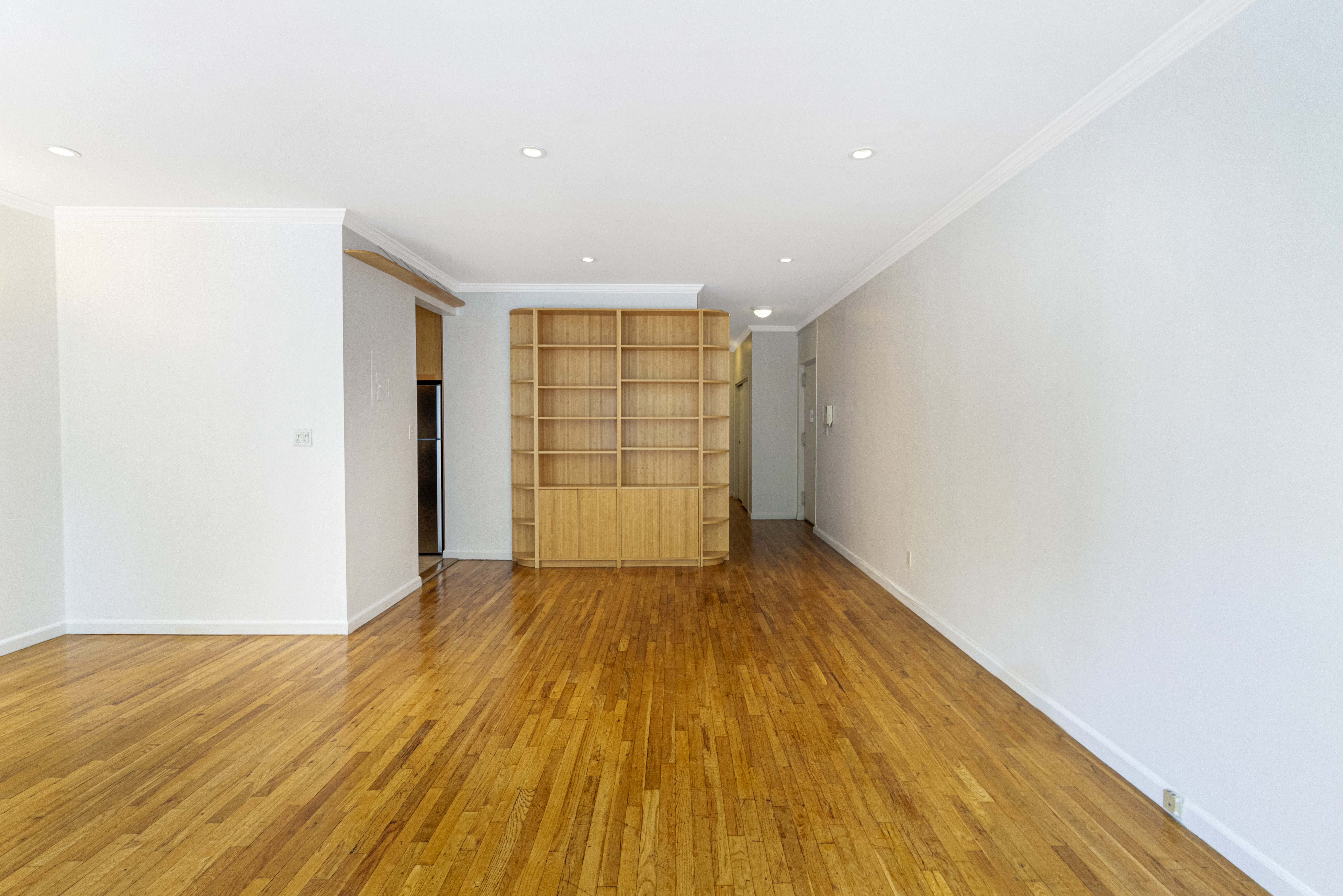 137 West 110th Street, Unit 1B Manhattan, NY 10026 - Photo 2 of 10