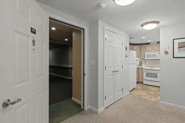 wooden floor in an empty room and an empty room