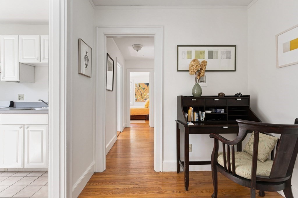 348 Harvard Street, Unit 1 Cambridge, MA 02138 - Photo 7 of 12