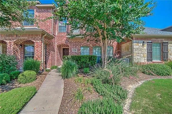 $2,195 | 5790 Antique Rose Trail, Fairview, TX 75069