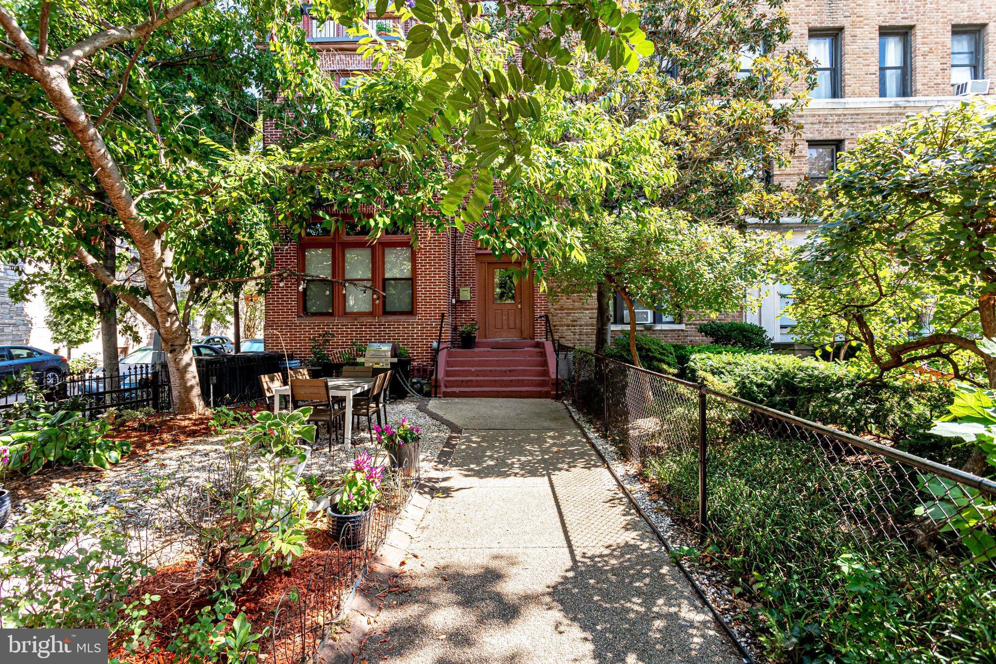 1919 16th Street Northwest, Unit 5 Washington, DC 20009 - Photo 26 of 28