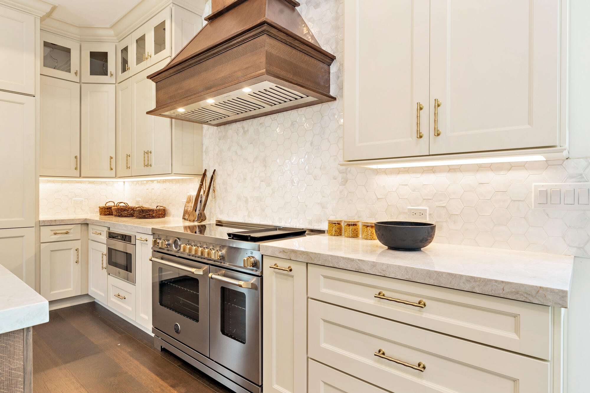 265 Marlborough Road West Palm Beach, FL 33405 - Photo 24 of 77 a kitchen with white cabinets and white appliances