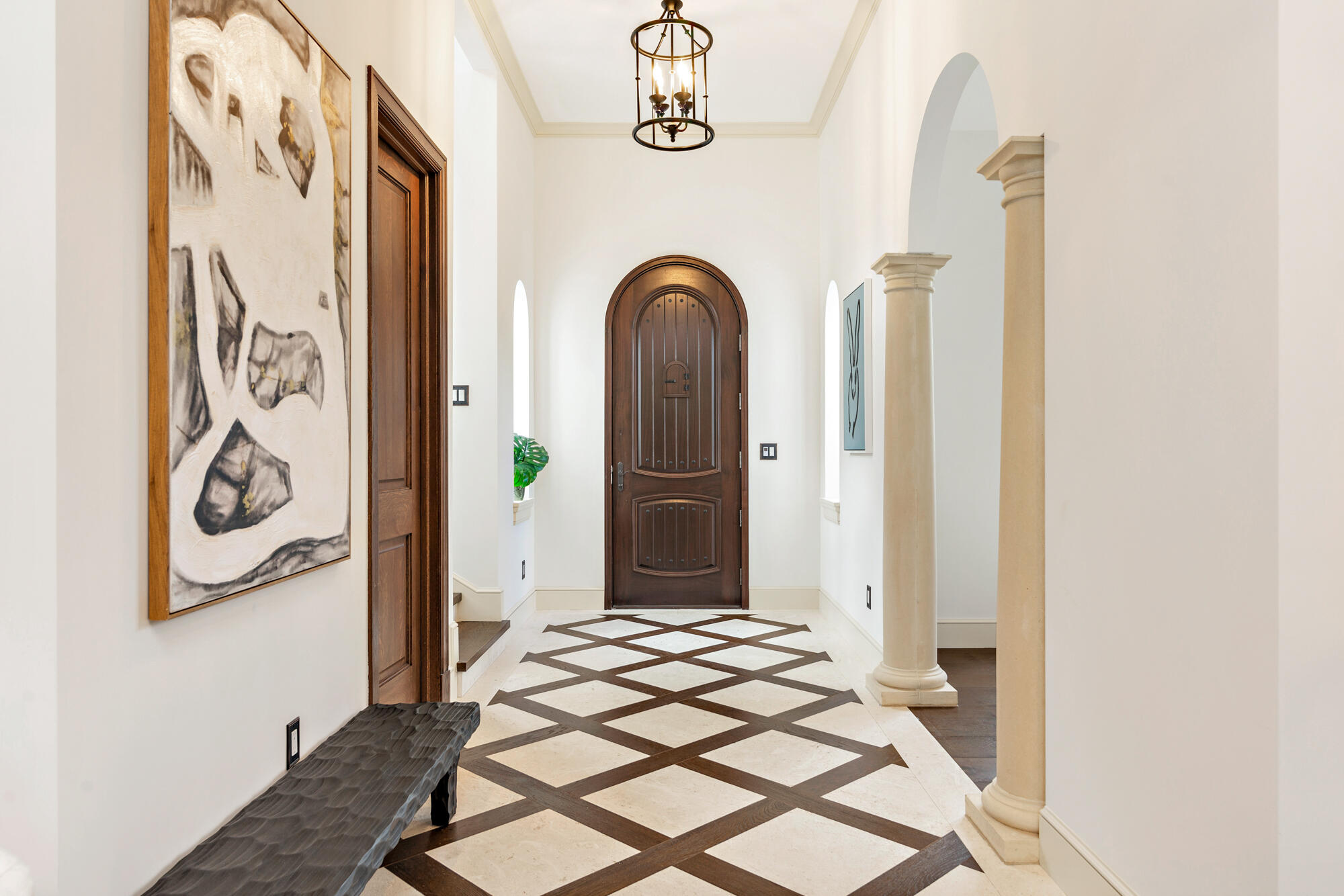 265 Marlborough Road West Palm Beach, FL 33405 - Photo 6 of 77 Foyer