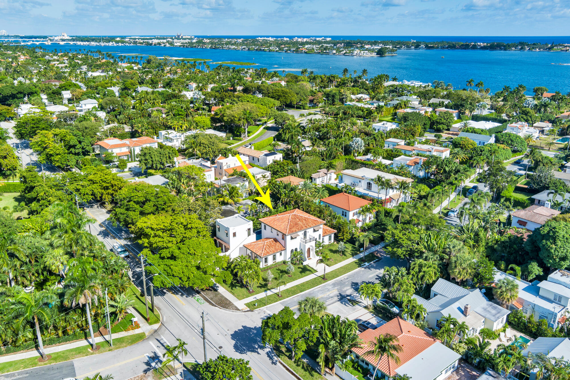 265 Marlborough Road West Palm Beach, FL 33405 - Photo 71 of 77 an aerial view of a residential houses with outdoor space and street view