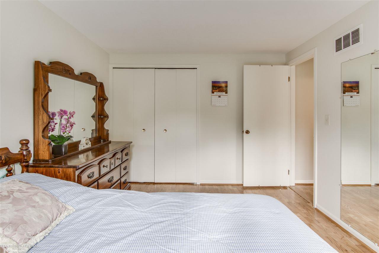 15057 Riverside Street Livonia, MI 48154 - Photo 28 of 39 Gallery Image 28