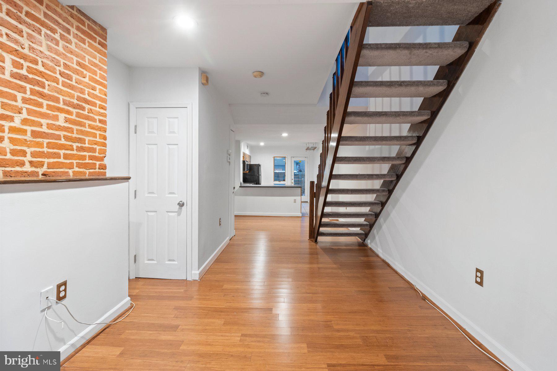36 East Wheeling Street Baltimore, MD 21230 - Photo 3 of 27