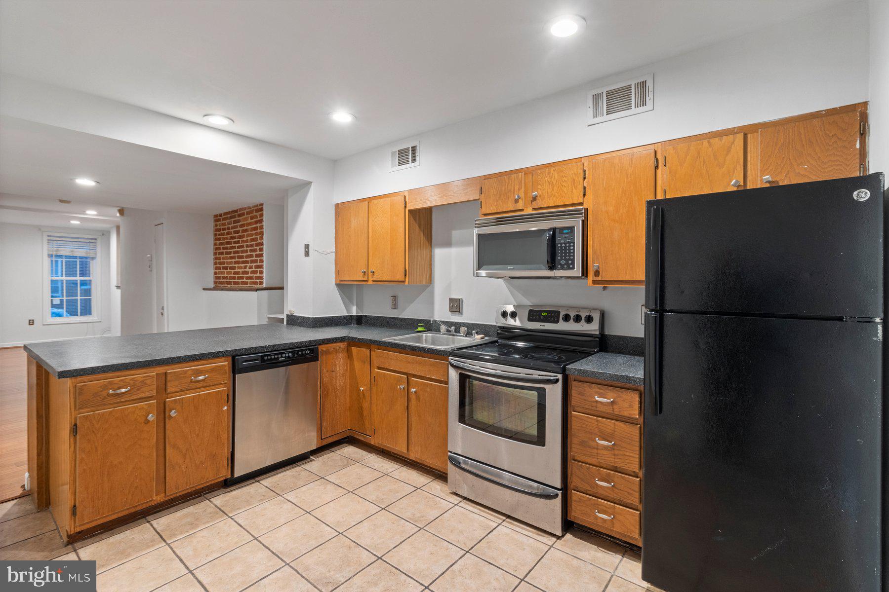36 East Wheeling Street Baltimore, MD 21230 - Photo 8 of 27