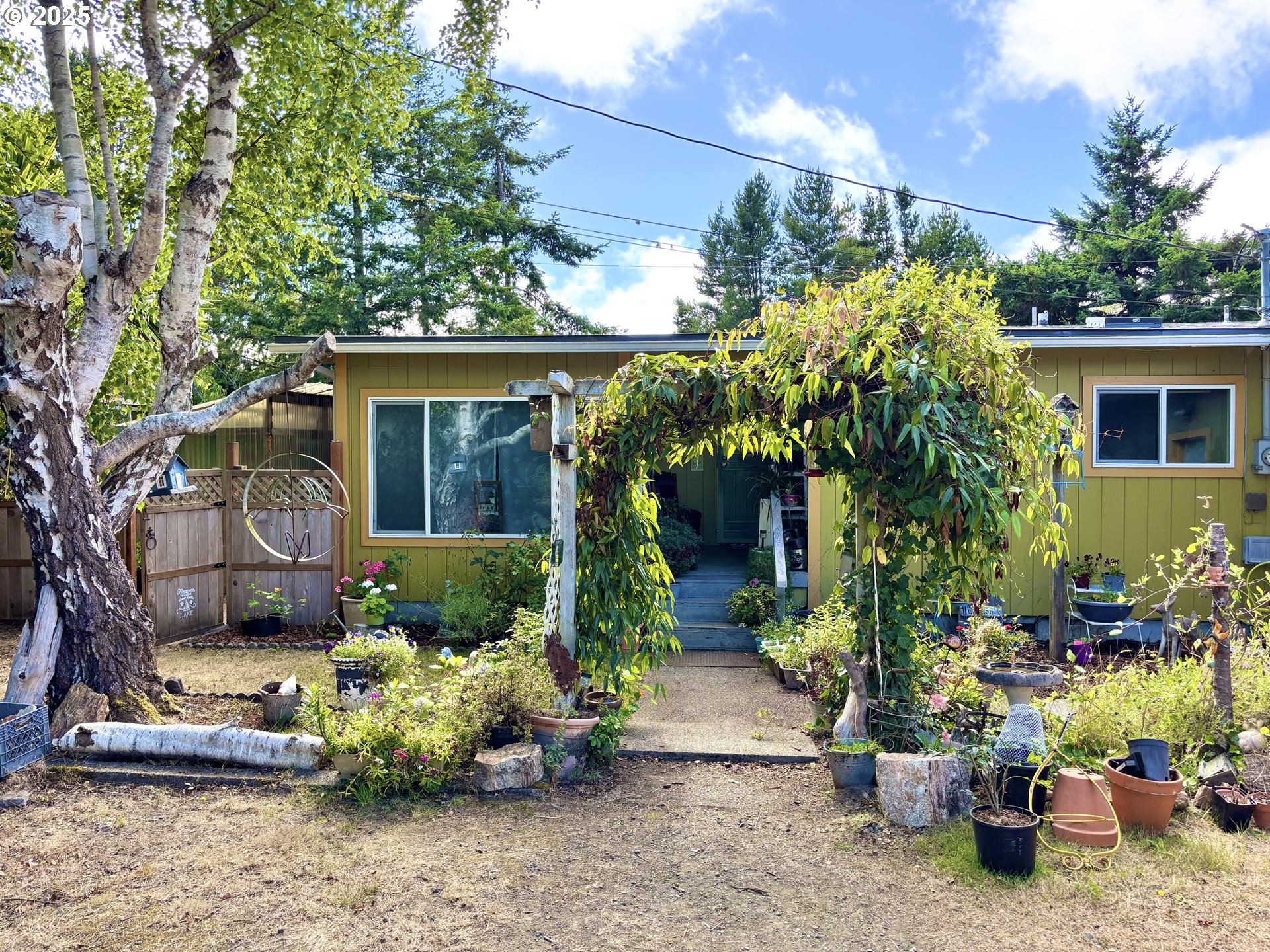 465 North 8th Street Lakeside, OR 97449 - Photo 20 of 38