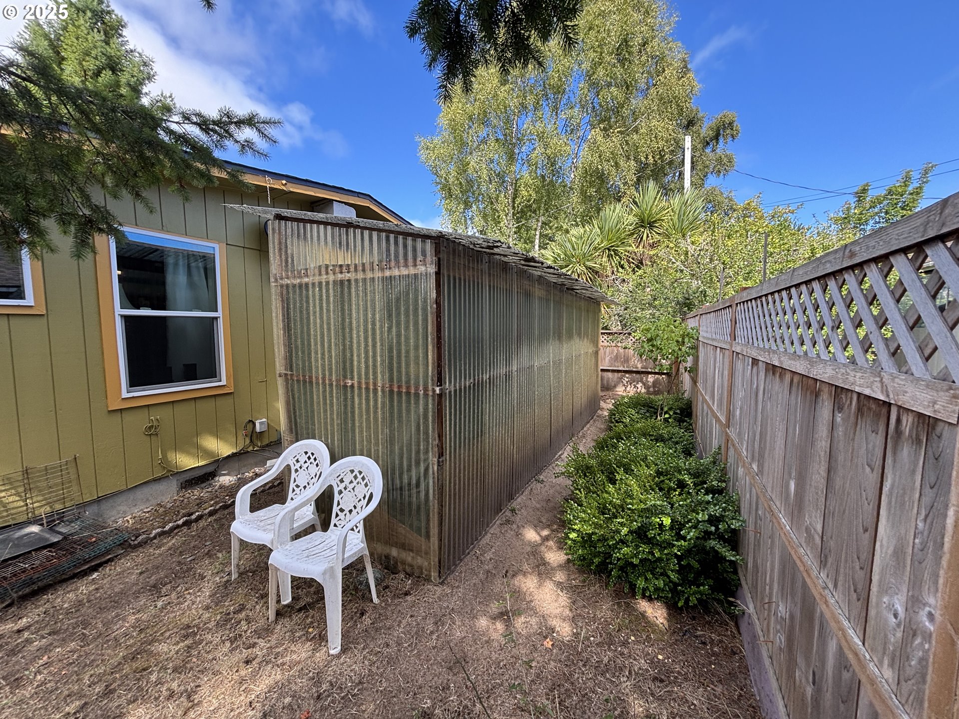 465 North 8th Street Lakeside, OR 97449 - Photo 23 of 38 Greenhouse