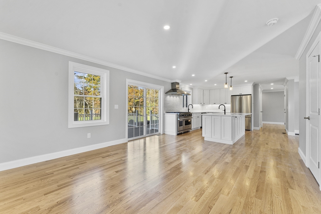 22 Townsend Road Shirley, MA 01464 - Photo 16 of 42