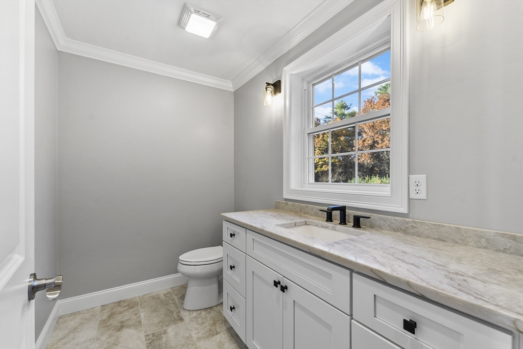 22 Townsend Road Shirley, MA 01464 - Photo 39 of 42