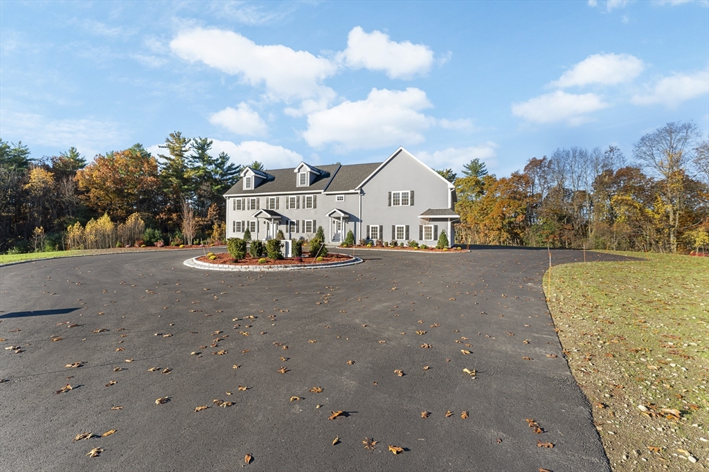 22 Townsend Road Shirley, MA 01464 - Photo 8 of 42