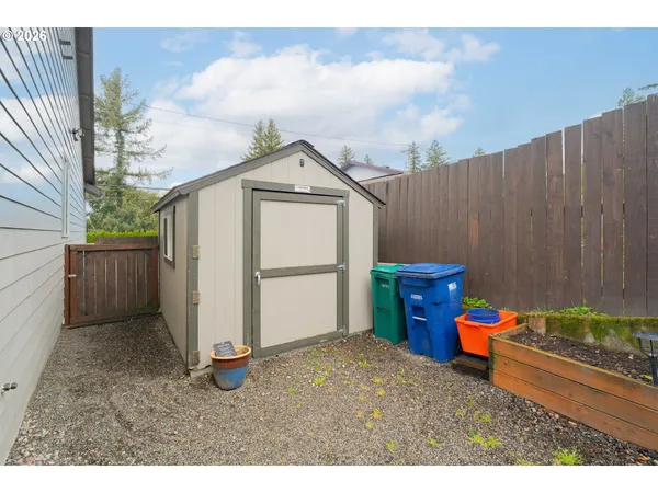 $575,000 | 2156 Southwest 14th Drive, Gresham, OR 97080