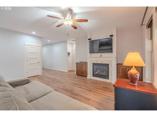 $575,000 | 2156 Southwest 14th Drive, Gresham, OR 97080