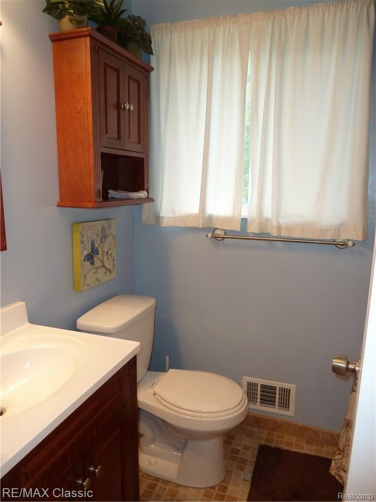 2795 Bullard Road Hartland, MI 48353 - Photo 17 of 41 P1050465.JPG