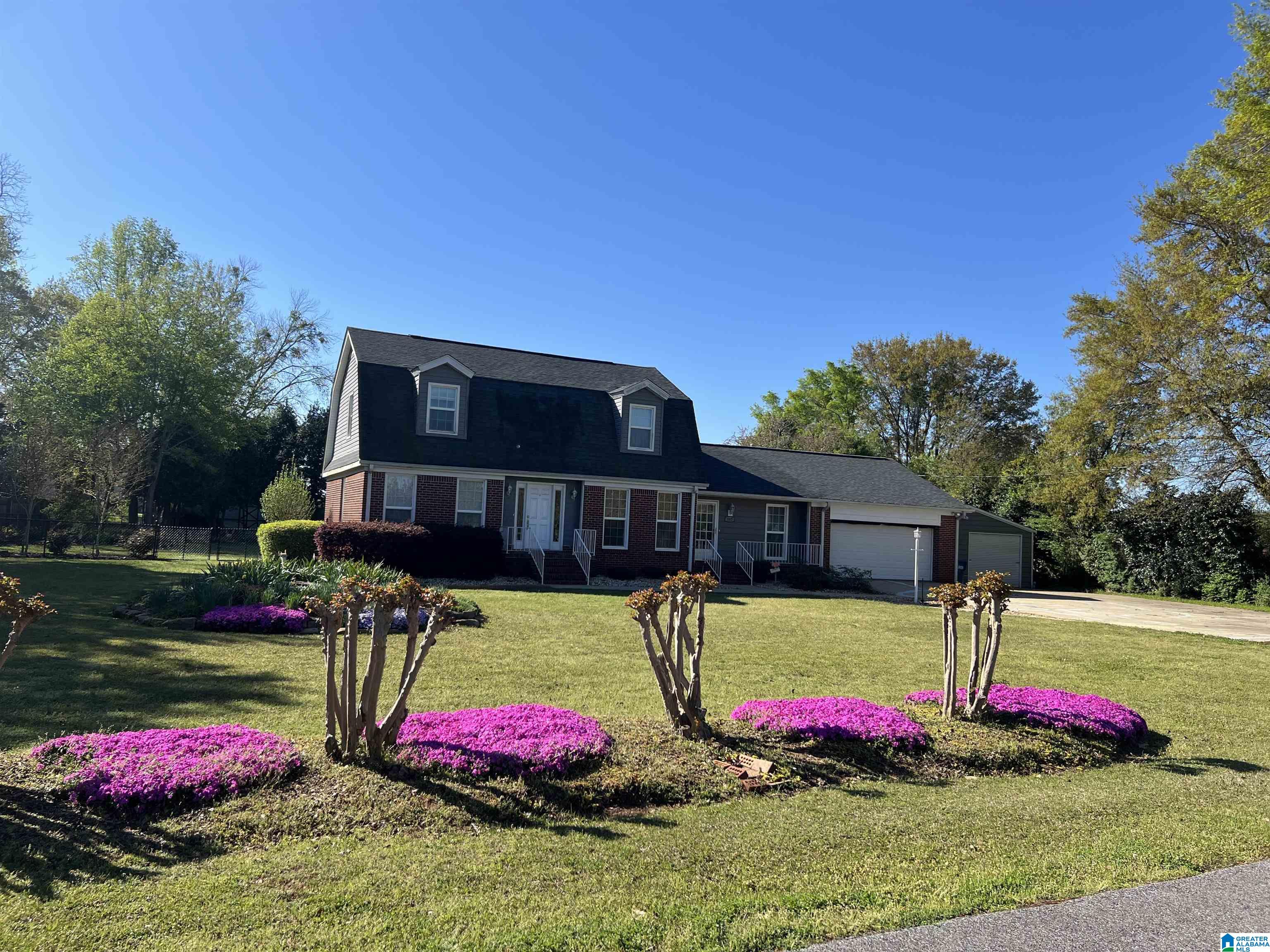107 Viewpoint Circle Pell City, AL 35128 - Photo 1 of 44