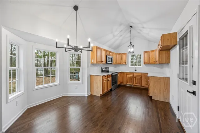 $290,000 | 475 Hilltop Way, Toccoa, GA 30577