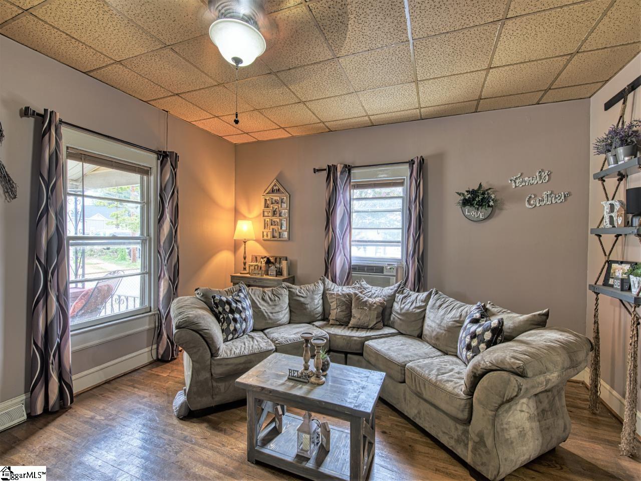 805 West Bramlett Road Greenville, SC 29611 - Photo 14 of 33 Gallery Image 14