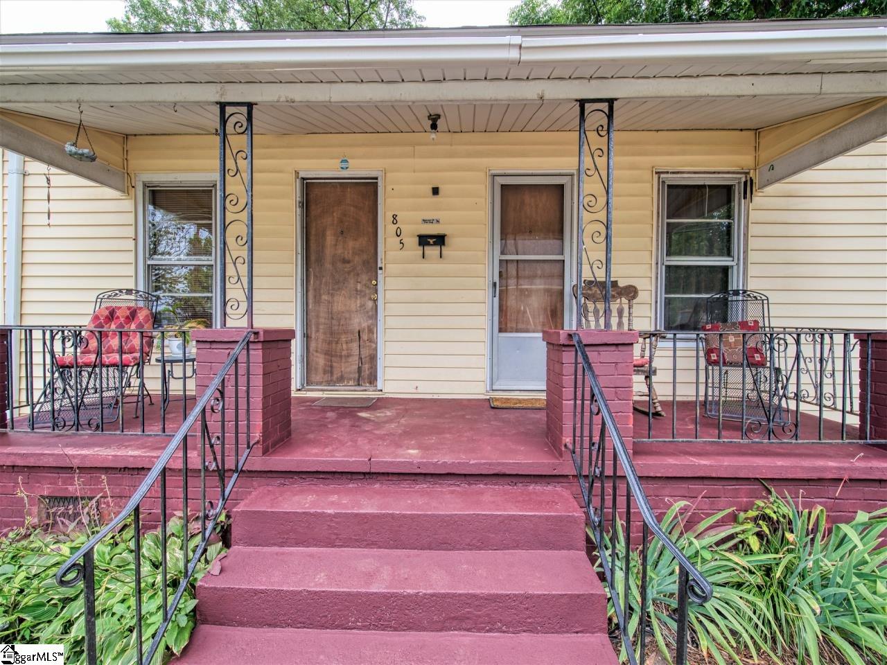 805 West Bramlett Road Greenville, SC 29611 - Photo 4 of 33 Gallery Image 4