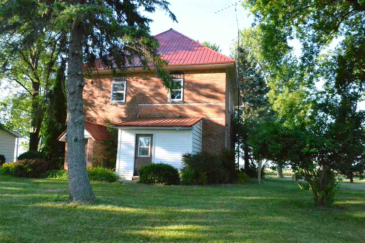 1081 East Newberg Road Pinconning, MI 48650 - Photo 7 of 32