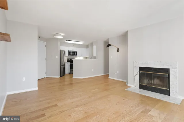 $3,150 | 1230 23rd Street Northwest, Unit 918, Washington, DC 20037