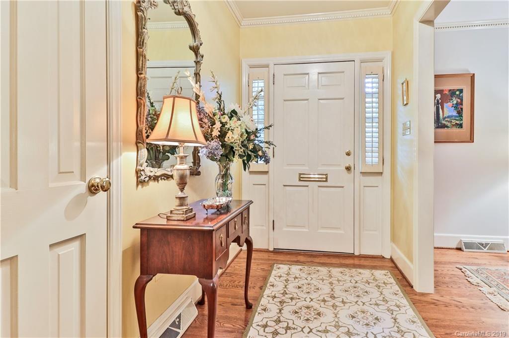 3217 Colony Road Charlotte, NC 28211 - Photo 3 of 36