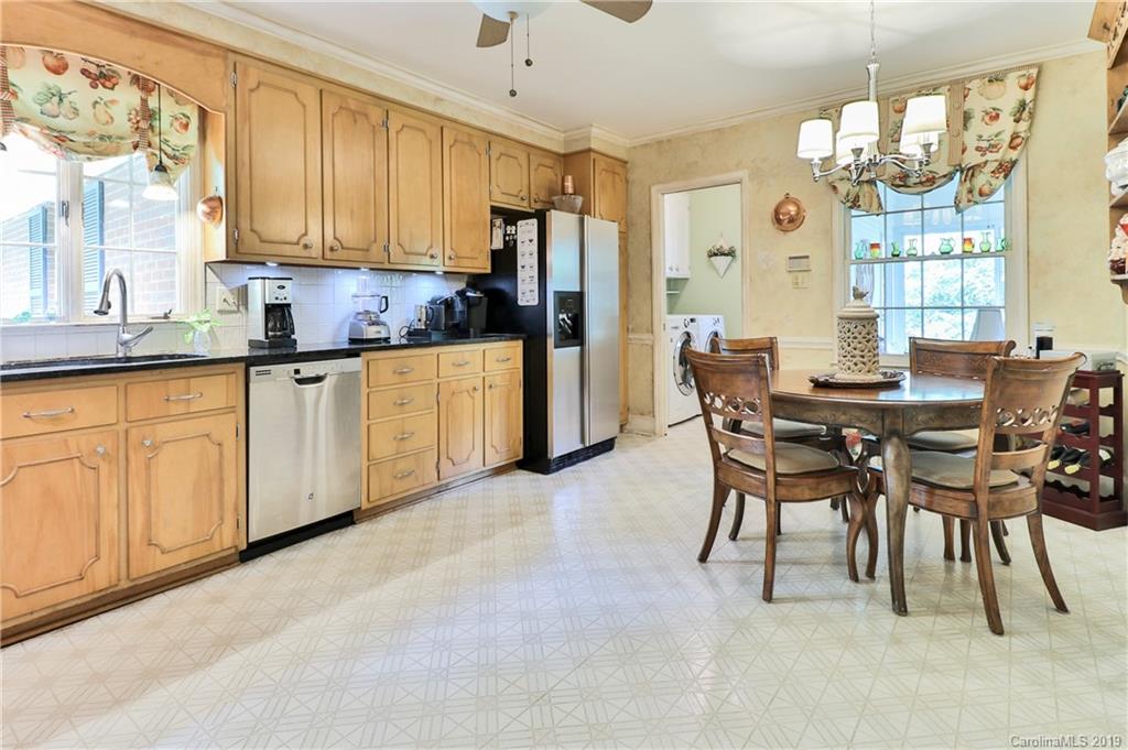 3217 Colony Road Charlotte, NC 28211 - Photo 8 of 36