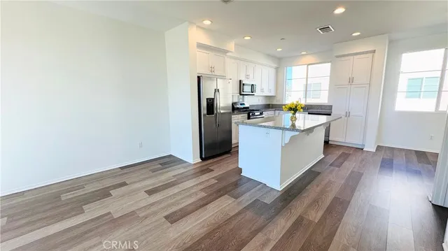 $3,250 | 936 Savi Drive, Unit 104, Corona, CA 92878