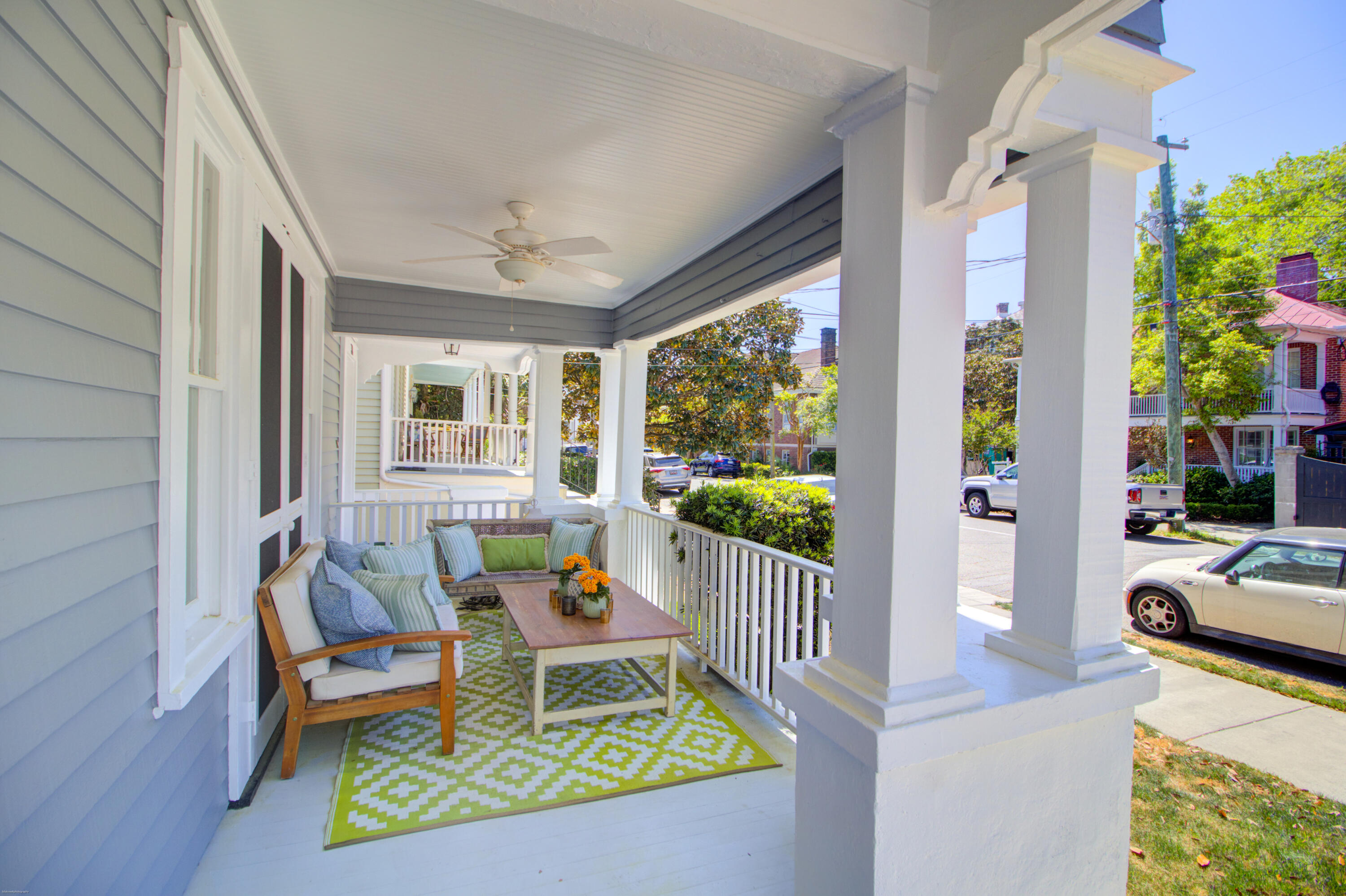 3 Rutledge Boulevard Charleston, SC 29401 - Photo 4 of 46 Gallery Image 4