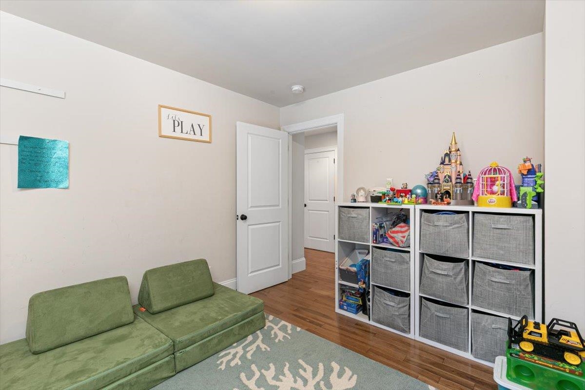 217 South Main Street Seabrook, NH 03874 - Photo 16 of 43