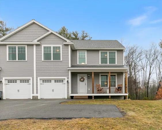 $664,900 | 217 South Main Street, Seabrook, NH 03874