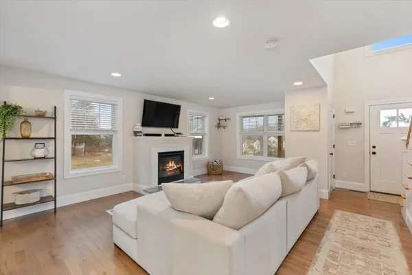 $664,900 | 217 South Main Street, Seabrook, NH 03874