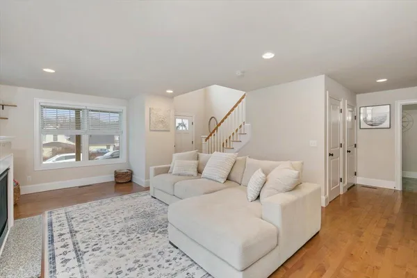 $664,900 | 217 South Main Street, Seabrook, NH 03874