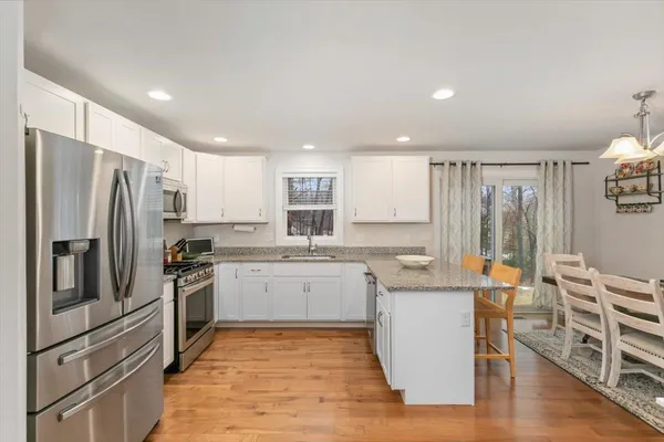 $664,900 | 217 South Main Street, Seabrook, NH 03874