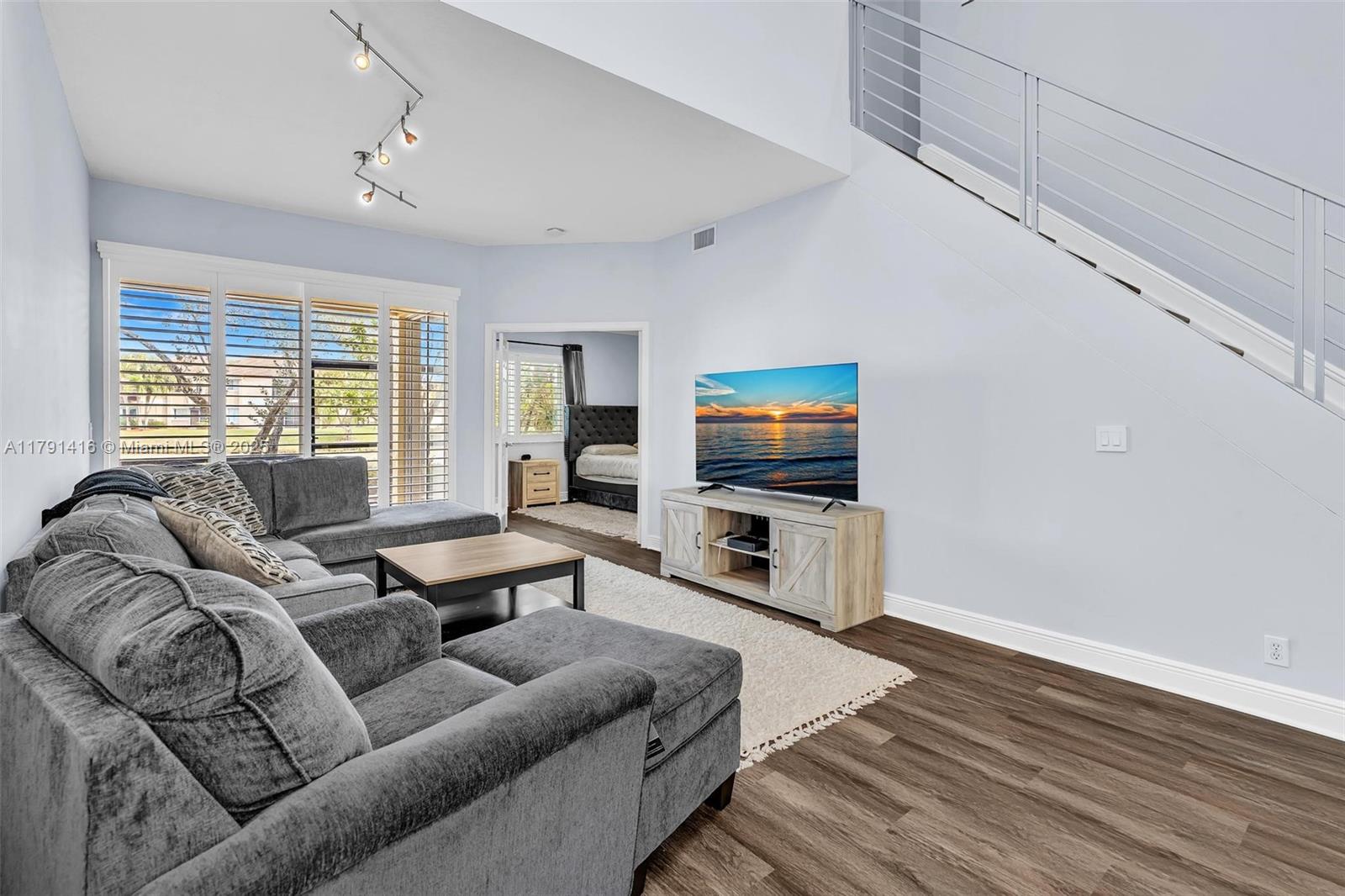 23140 Island View, Unit 3 Boca Raton, FL 33433 - Photo 12 of 33