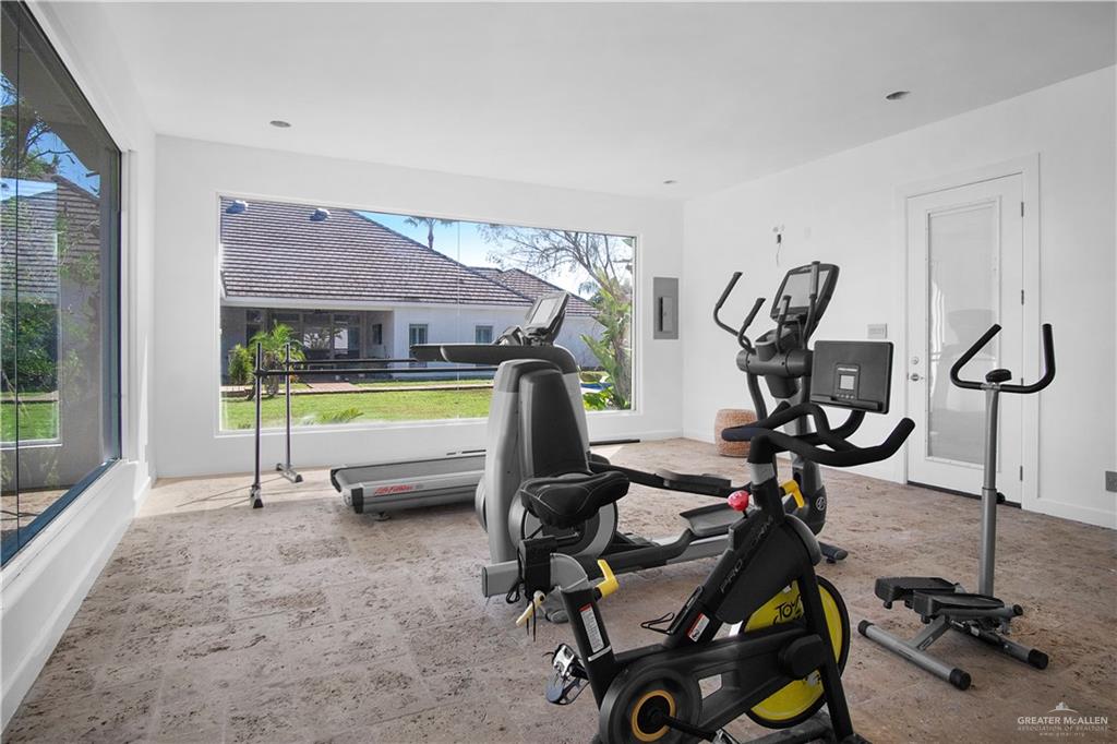 2806 Santa Laura Mission, TX 78572 - Photo 32 of 43 a view of a room with gym equipment