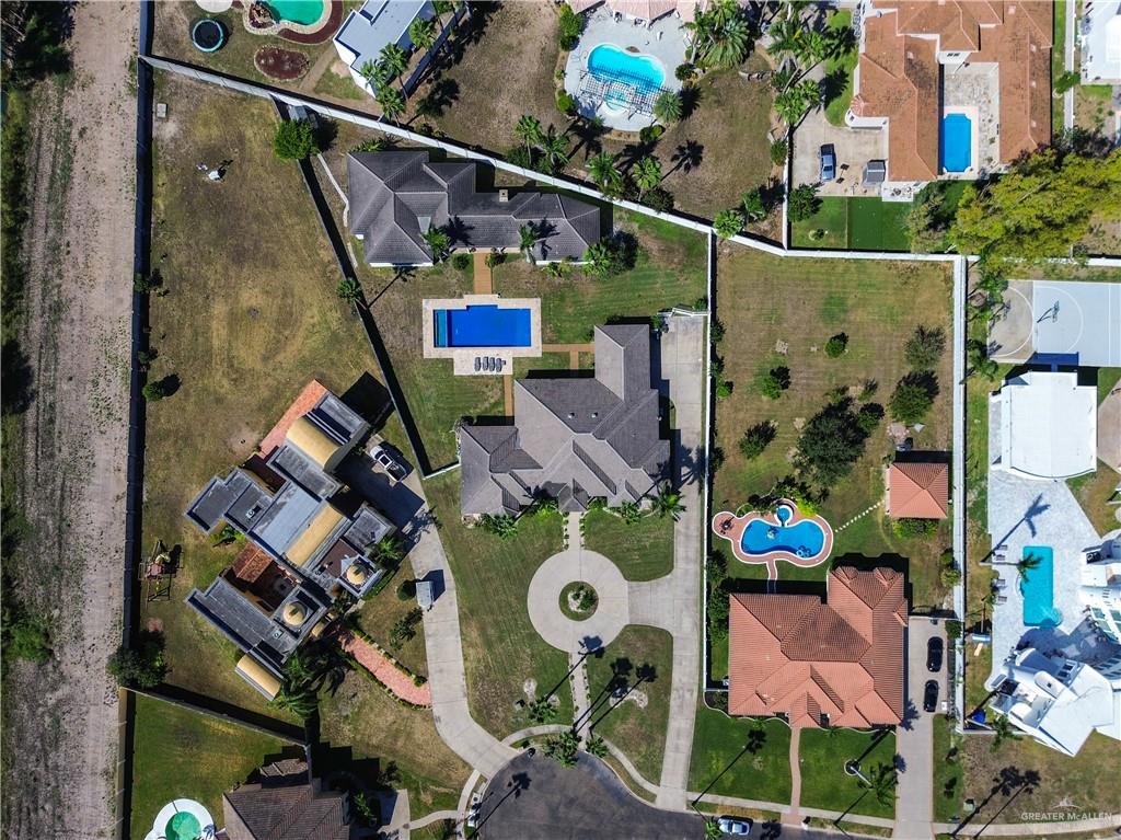 2806 Santa Laura Mission, TX 78572 - Photo 39 of 43 an aerial view of residential house with outdoor space and parking