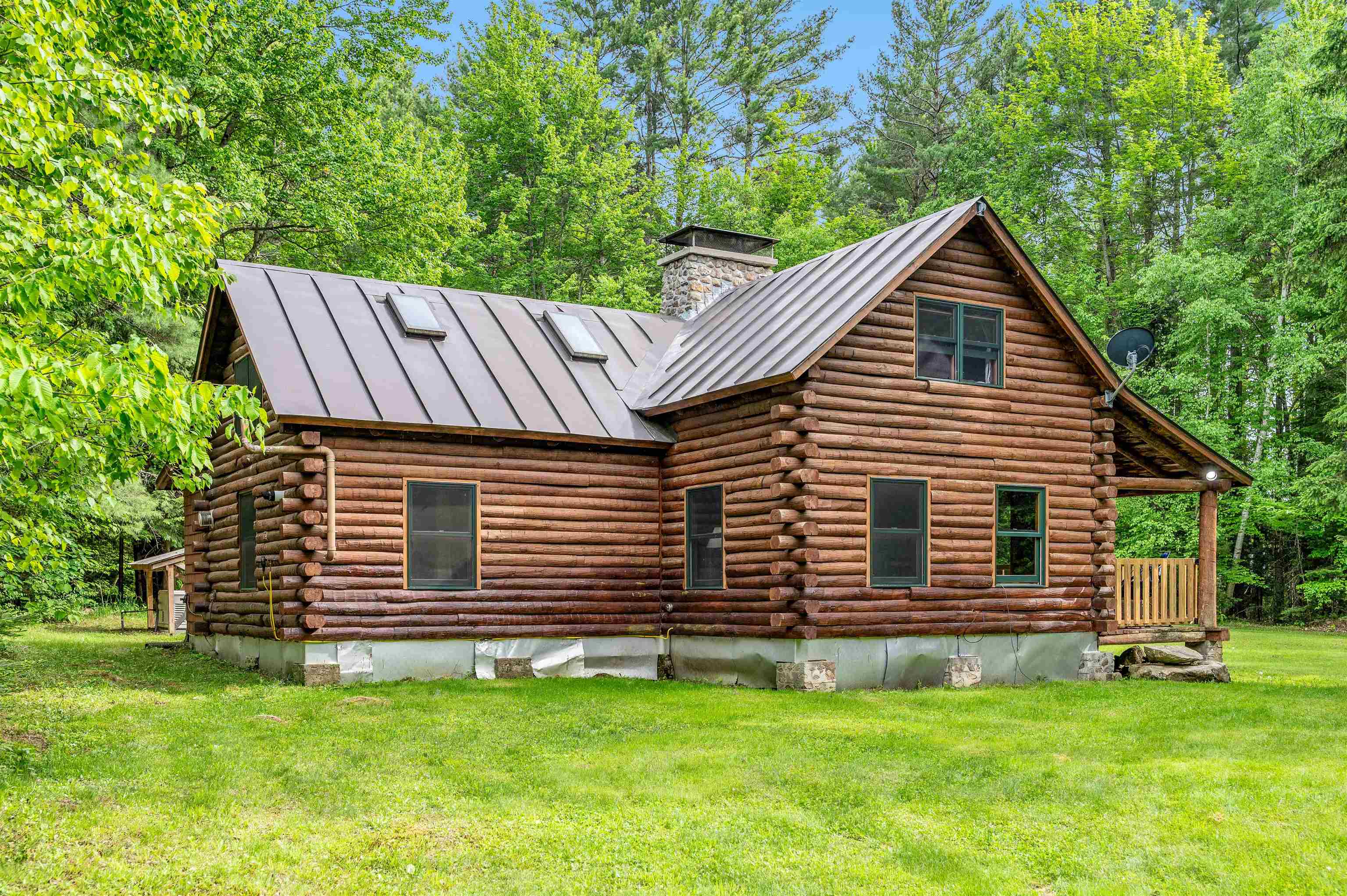 187 Hardwood Mountain Road Marshfield, VT 05667 - Photo 3 of 52
