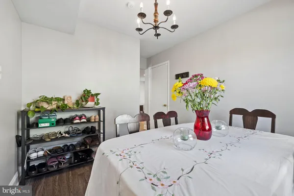 $650,000 | 102 Sexton Court, Sterling, VA 20164