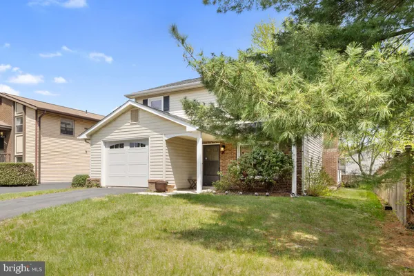 $650,000 | 102 Sexton Court, Sterling, VA 20164