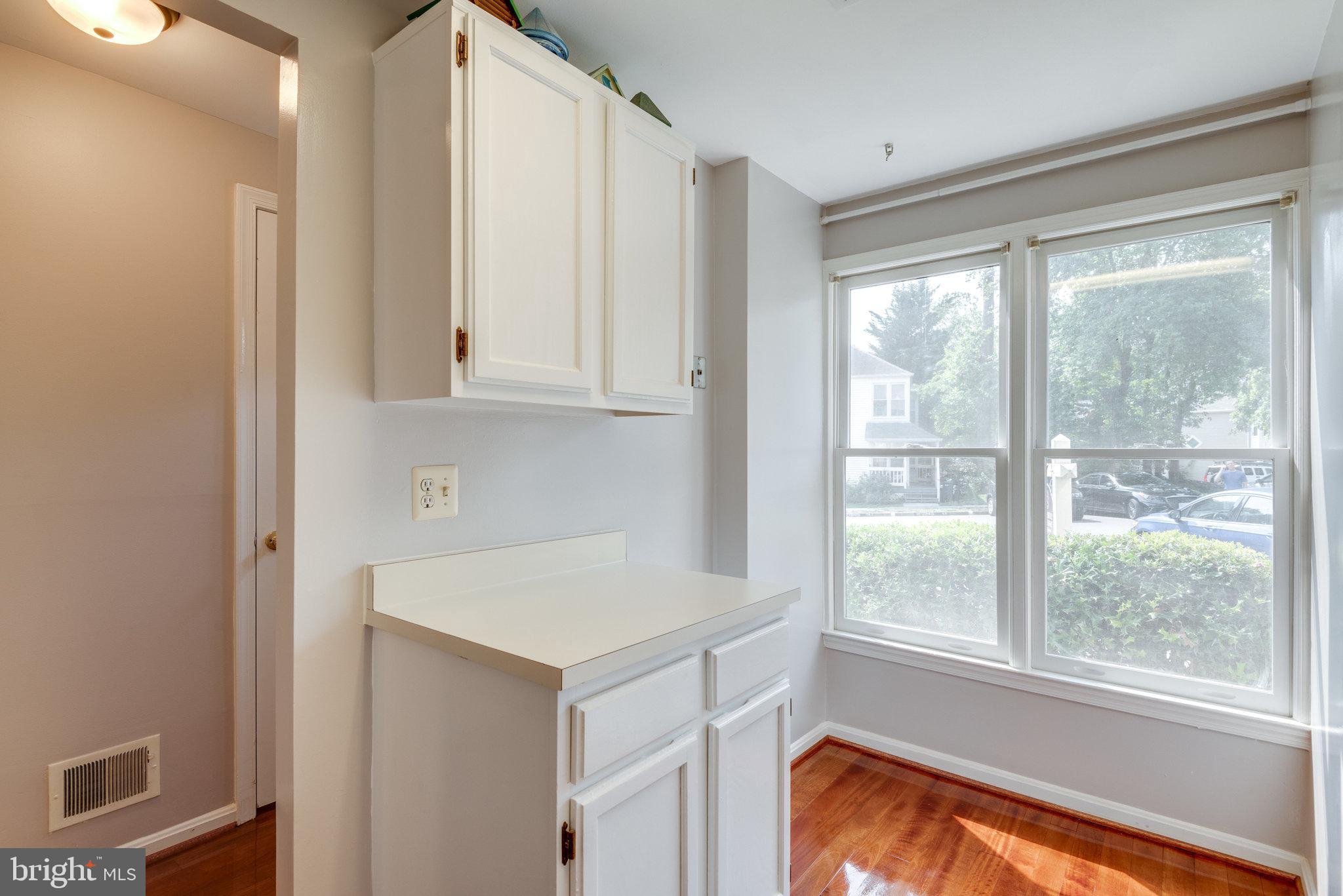 2133 Whisper Way Reston, VA 20191 - Photo 15 of 42