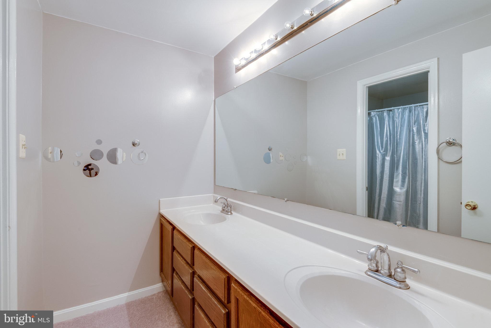 2133 Whisper Way Reston, VA 20191 - Photo 28 of 42