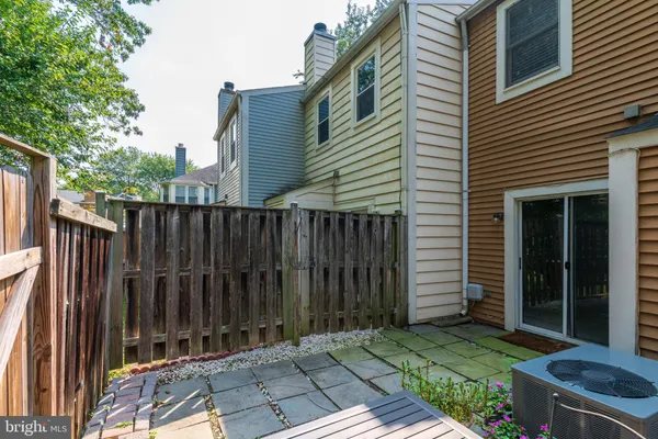 $2,500 | 2133 Whisper Way, Reston, VA 20191