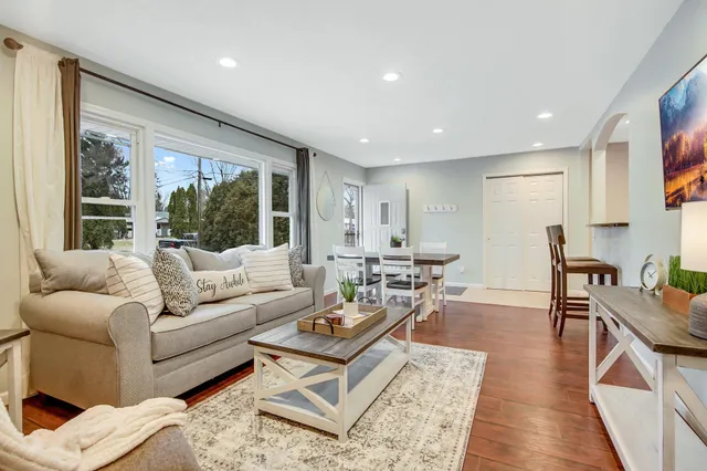 $4,500 | 17520 11th Avenue North, Plymouth, MN 55447