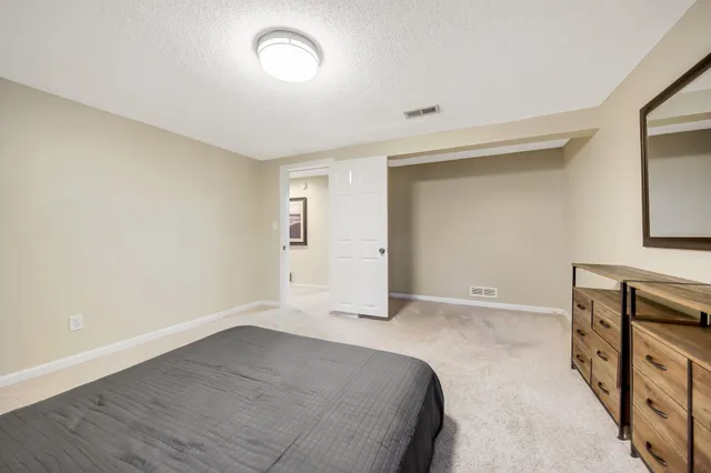 $4,500 | 17520 11th Avenue North, Plymouth, MN 55447