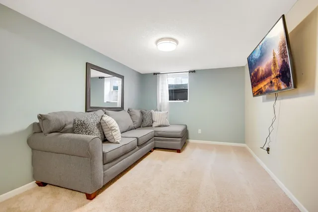 $4,500 | 17520 11th Avenue North, Plymouth, MN 55447