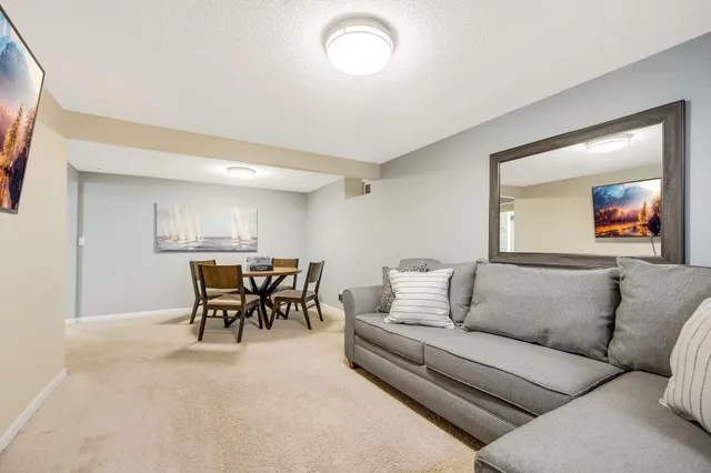 $4,500 | 17520 11th Avenue North, Plymouth, MN 55447