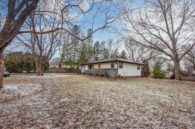 $4,500 | 17520 11th Avenue North, Plymouth, MN 55447